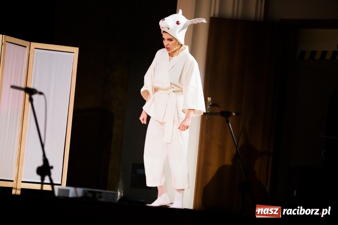 Zdjęcie w galerii na portalu naszraciborz.pl: Tatsu Taro - syn smoka w Raciborskim Centrum Kultury wiadomości z regionu