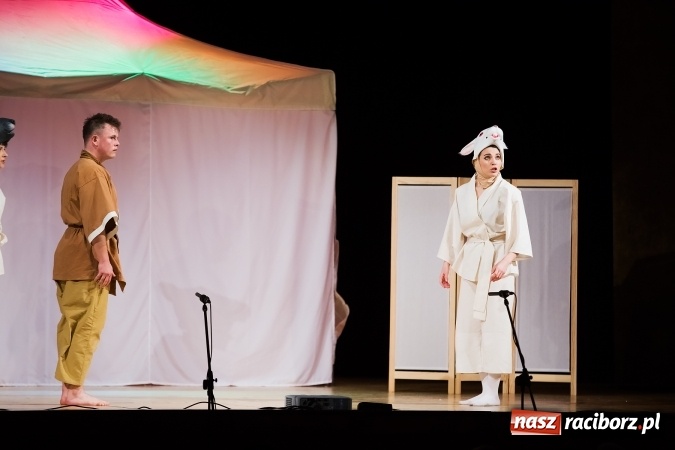 Zdjęcie w galerii na portalu naszraciborz.pl: Tatsu Taro - syn smoka w Raciborskim Centrum Kultury wiadomości z regionu