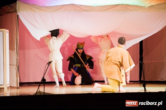 Zdjęcie w galerii na portalu naszraciborz.pl: Tatsu Taro - syn smoka w Raciborskim Centrum Kultury wiadomości z regionu