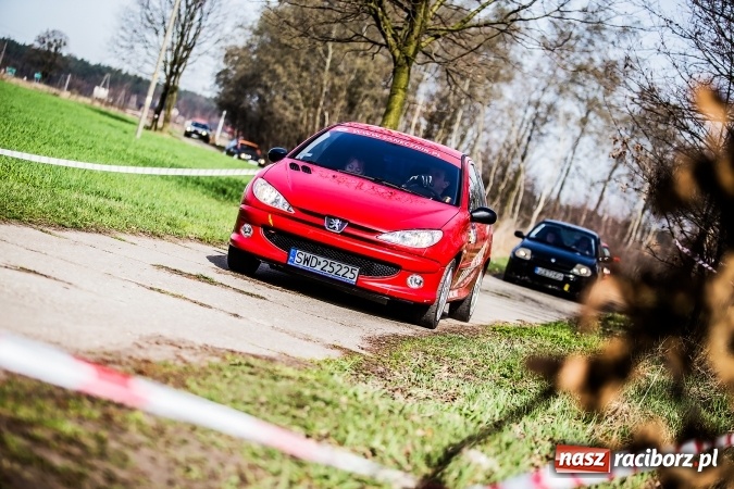 Zdjęcie w galerii na portalu naszraciborz.pl: Amatorski Rajd Samochodowy w Kuźni Raciborskiej już za nami wiadomości z regionu