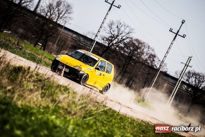 Zdjęcie w galerii na portalu naszraciborz.pl: Amatorski Rajd Samochodowy w Kuźni Raciborskiej już za nami wiadomości z regionu