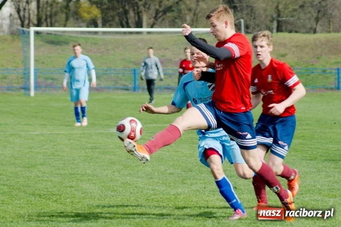 Zdjęcie w galerii na portalu naszraciborz.pl: Juniorzy Unii zgasili pszczyńską Iskrę wiadomości z regionu