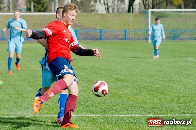 Zdjęcie w galerii na portalu naszraciborz.pl: Juniorzy Unii zgasili pszczyńską Iskrę wiadomości z regionu