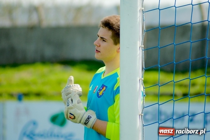 Zdjęcie w galerii na portalu naszraciborz.pl: Juniorzy Unii zgasili pszczyńską Iskrę wiadomości z regionu