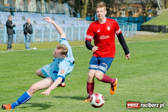 Zdjęcie w galerii na portalu naszraciborz.pl: Juniorzy Unii zgasili pszczyńską Iskrę wiadomości z regionu
