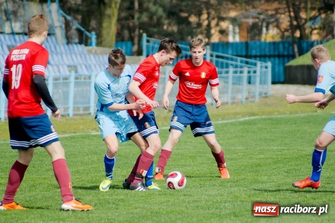 Zdjęcie w galerii na portalu naszraciborz.pl: Juniorzy Unii zgasili pszczyńską Iskrę wiadomości z regionu