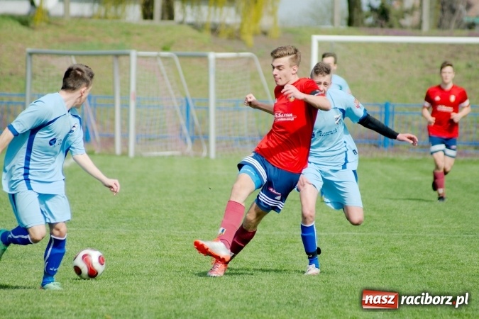 Zdjęcie w galerii na portalu naszraciborz.pl: Juniorzy Unii zgasili pszczyńską Iskrę wiadomości z regionu