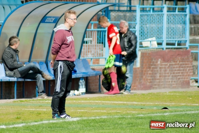 Zdjęcie w galerii na portalu naszraciborz.pl: Juniorzy Unii zgasili pszczyńską Iskrę wiadomości z regionu