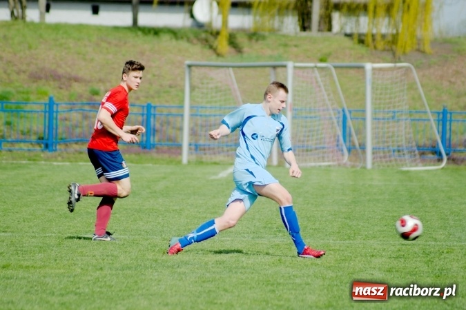 Zdjęcie w galerii na portalu naszraciborz.pl: Juniorzy Unii zgasili pszczyńską Iskrę wiadomości z regionu