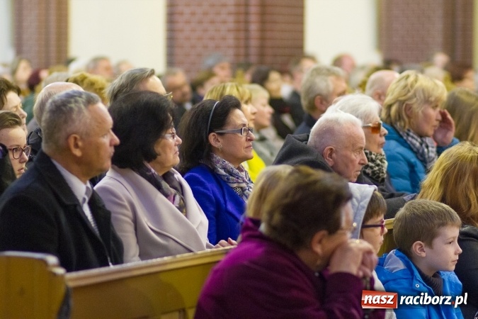 Zdjęcie w galerii na portalu naszraciborz.pl: Koncert Wielkanocny w kościele św. Mikołaja wiadomości z regionu