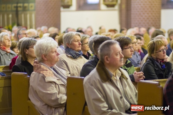 Zdjęcie w galerii na portalu naszraciborz.pl: Koncert Wielkanocny w kościele św. Mikołaja wiadomości z regionu