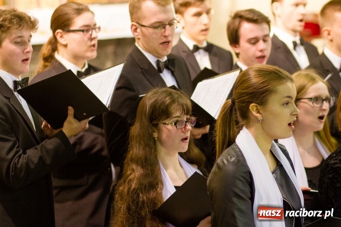 Zdjęcie w galerii na portalu naszraciborz.pl: Koncert Wielkanocny w kościele św. Mikołaja wiadomości z regionu