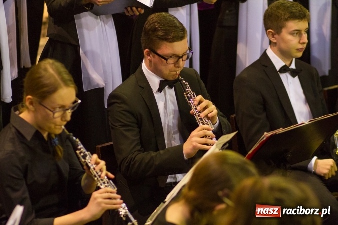 Zdjęcie w galerii na portalu naszraciborz.pl: Koncert Wielkanocny w kościele św. Mikołaja wiadomości z regionu