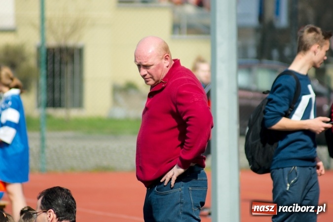 Zdjęcie w galerii na portalu naszraciborz.pl: Kolejna odsłona Coca-Cola Cup przy Kasprowicza. Grały dziewczyny z gimnazjum. Zespół szkół z Pietrowic Wielkich najlepszy wiadomości z regionu