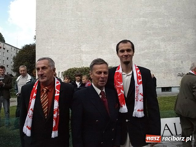 Zdjęcie w galerii na portalu naszraciborz.pl: Aleja olimpijczyków wiadomości z regionu
