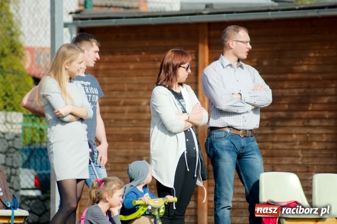 Zdjęcie w galerii na portalu naszraciborz.pl: Ogrom goli w starciu orlików Unii i Borucina. Dziesięć trafień Dawida Kabata wiadomości z regionu