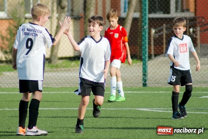 Zdjęcie w galerii na portalu naszraciborz.pl: Ogrom goli w starciu orlików Unii i Borucina. Dziesięć trafień Dawida Kabata wiadomości z regionu
