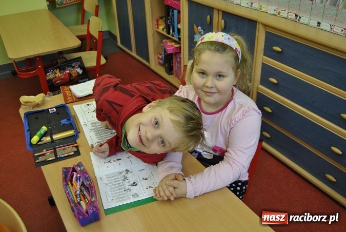 Zdjęcie w galerii na portalu naszraciborz.pl: Sześciolatek w szkole - jak sprawdzić jego dojrzałość szkolną? wiadomości z regionu