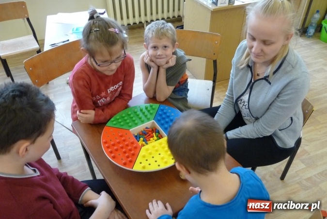 Zdjęcie w galerii na portalu naszraciborz.pl: Nabór do klas dla dzieci i młodzieży z autyzmem i zespołem Aspergera wiadomości z regionu