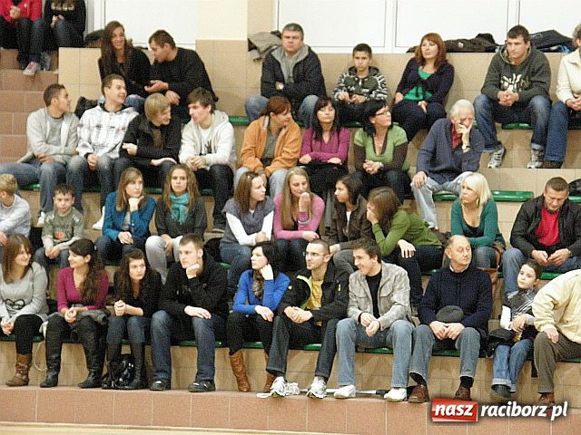Zdjęcie w galerii na portalu naszraciborz.pl: Bardzo dobry mecz AZS-u Rafako Racibórz wiadomości z regionu