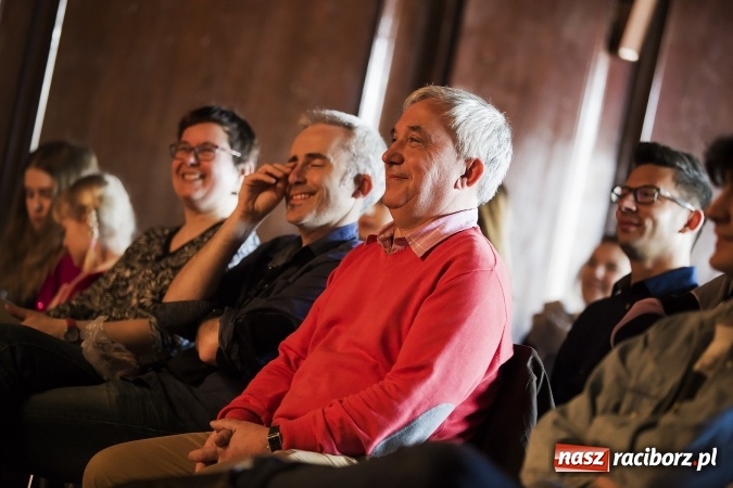 Zdjęcie w galerii na portalu naszraciborz.pl: Francuska młodzież z wizytą w Raciborzu wiadomości z regionu