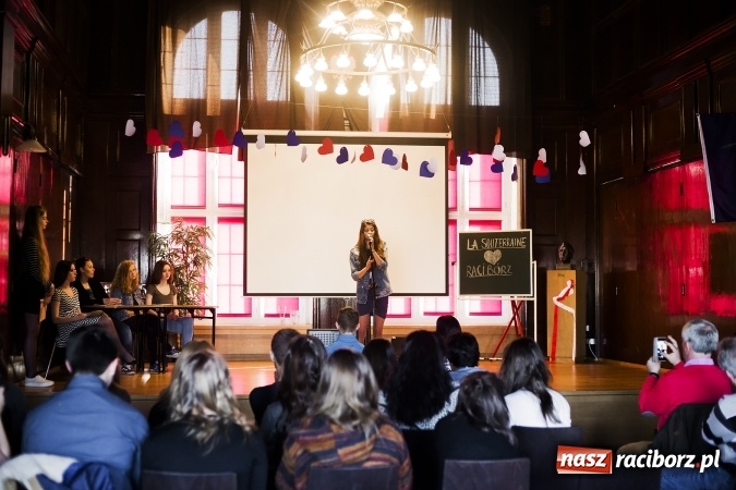 Zdjęcie w galerii na portalu naszraciborz.pl: Francuska młodzież z wizytą w Raciborzu wiadomości z regionu