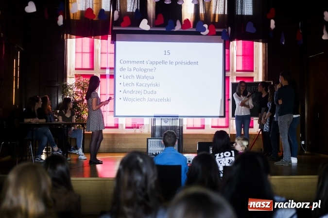 Zdjęcie w galerii na portalu naszraciborz.pl: Francuska młodzież z wizytą w Raciborzu wiadomości z regionu