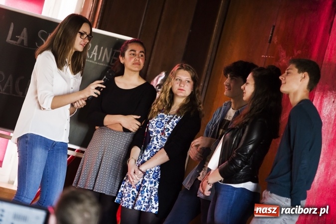Zdjęcie w galerii na portalu naszraciborz.pl: Francuska młodzież z wizytą w Raciborzu wiadomości z regionu