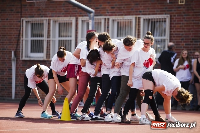 Zdjęcie w galerii na portalu naszraciborz.pl: Francuska młodzież z wizytą w Raciborzu wiadomości z regionu