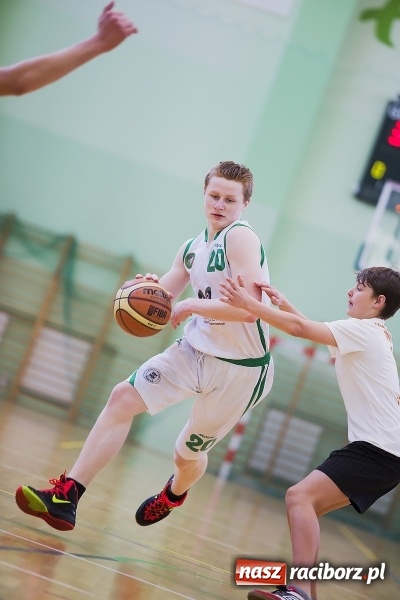 Zdjęcie w galerii na portalu naszraciborz.pl: Finały Miejskich Rozgrywek Koszykówki Chłopców Szkół Gimnazjalnych wiadomości z regionu