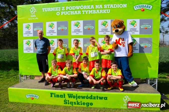 Zdjęcie w galerii na portalu naszraciborz.pl: UKS Waleczni Nędza na Pucharze Tymbarku. Ajaks Częstochowa lepszy w ćwierćfinale wiadomości z regionu