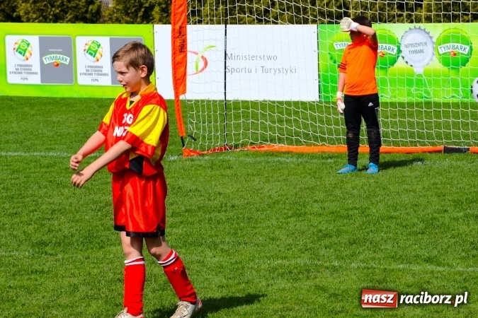 Zdjęcie w galerii na portalu naszraciborz.pl: UKS Waleczni Nędza na Pucharze Tymbarku. Ajaks Częstochowa lepszy w ćwierćfinale wiadomości z regionu