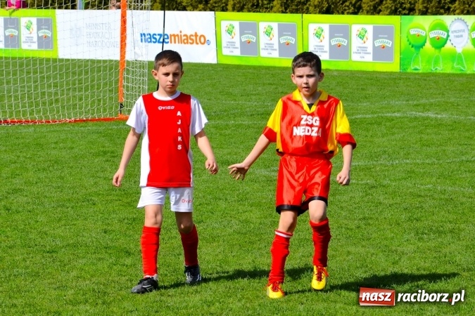 Zdjęcie w galerii na portalu naszraciborz.pl: UKS Waleczni Nędza na Pucharze Tymbarku. Ajaks Częstochowa lepszy w ćwierćfinale wiadomości z regionu