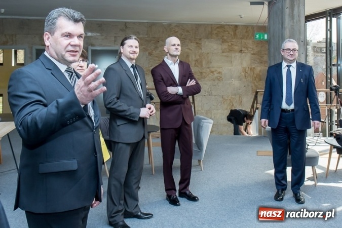 Zdjęcie w galerii na portalu naszraciborz.pl: Województwa Opolskie i Śląskie podpisały porozumienie w sprawie rozwijania współpracy w zakresie kultury  wiadomości z regionu