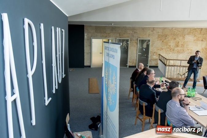 Zdjęcie w galerii na portalu naszraciborz.pl: Województwa Opolskie i Śląskie podpisały porozumienie w sprawie rozwijania współpracy w zakresie kultury  wiadomości z regionu