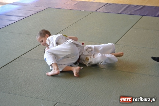 Zdjęcie w galerii na portalu naszraciborz.pl: Raciborzanie na kuźniańskich matach   wiadomości z regionu