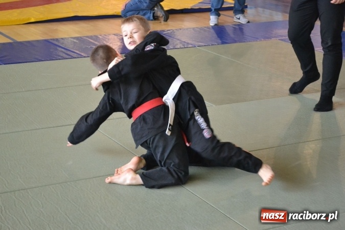 Zdjęcie w galerii na portalu naszraciborz.pl: Raciborzanie na kuźniańskich matach   wiadomości z regionu