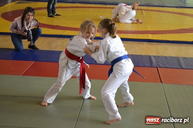 Zdjęcie w galerii na portalu naszraciborz.pl: Raciborzanie na kuźniańskich matach   wiadomości z regionu