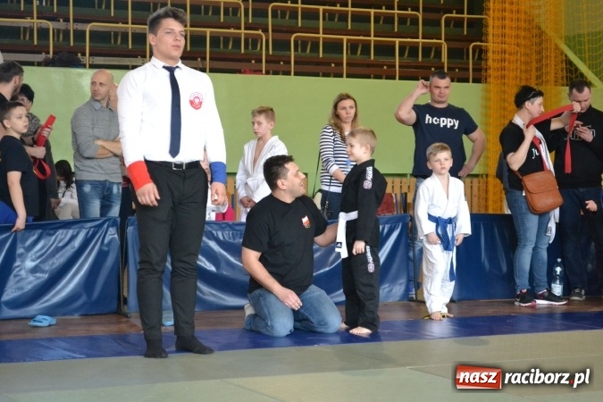 Zdjęcie w galerii na portalu naszraciborz.pl: Raciborzanie na kuźniańskich matach   wiadomości z regionu