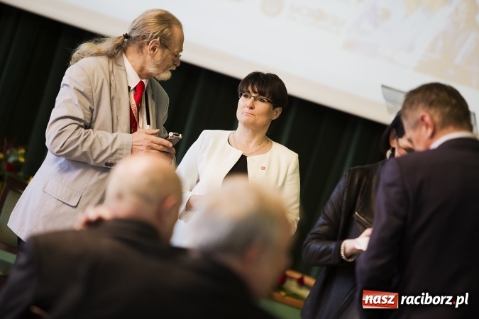 Zdjęcie w galerii na portalu naszraciborz.pl: Trzeba eliminować urzędniczą zarazę, czyli o budowaniu konkurencyjności miasta na I Forum Gospodarczym w Raciborzu wiadomości z regionu