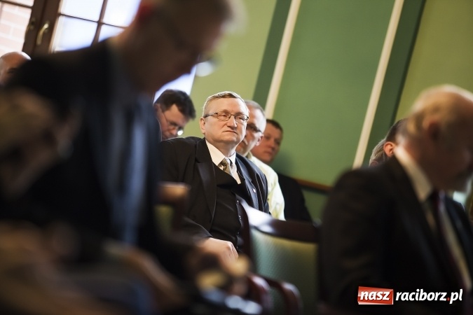 Zdjęcie w galerii na portalu naszraciborz.pl: Trzeba eliminować urzędniczą zarazę, czyli o budowaniu konkurencyjności miasta na I Forum Gospodarczym w Raciborzu wiadomości z regionu