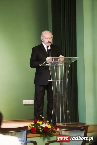 Zdjęcie w galerii na portalu naszraciborz.pl: Trzeba eliminować urzędniczą zarazę, czyli o budowaniu konkurencyjności miasta na I Forum Gospodarczym w Raciborzu wiadomości z regionu