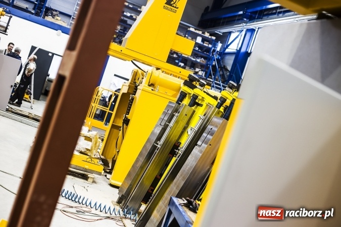 Zdjęcie w galerii na portalu naszraciborz.pl: Trzeba eliminować urzędniczą zarazę, czyli o budowaniu konkurencyjności miasta na I Forum Gospodarczym w Raciborzu wiadomości z regionu