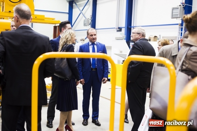 Zdjęcie w galerii na portalu naszraciborz.pl: Trzeba eliminować urzędniczą zarazę, czyli o budowaniu konkurencyjności miasta na I Forum Gospodarczym w Raciborzu wiadomości z regionu