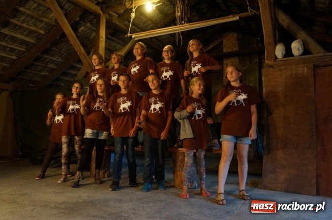 Zdjęcie w galerii na portalu naszraciborz.pl: ADAPCIAK 2016... ruszyły zapisy na kultowy obóz ze sztuką i przygodą! wiadomości z regionu