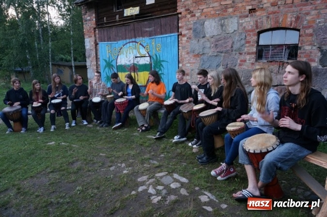 Zdjęcie w galerii na portalu naszraciborz.pl: ADAPCIAK 2016... ruszyły zapisy na kultowy obóz ze sztuką i przygodą! wiadomości z regionu