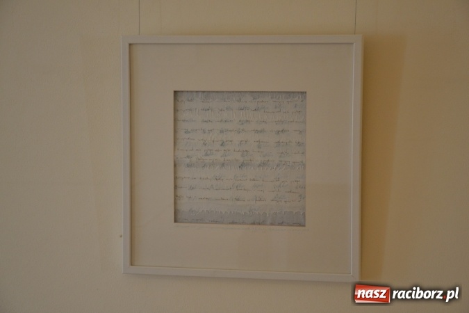 Zdjęcie w galerii na portalu naszraciborz.pl: PALIMPSESTY - wernisaż prac Joanny Apanowicz na zamku wiadomości z regionu