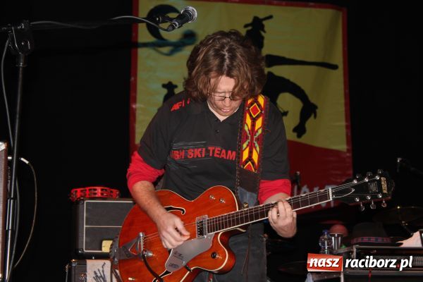 Zdjęcie w galerii na portalu naszraciborz.pl: WIATRAKI 2009 dzień drugi wiadomości z regionu