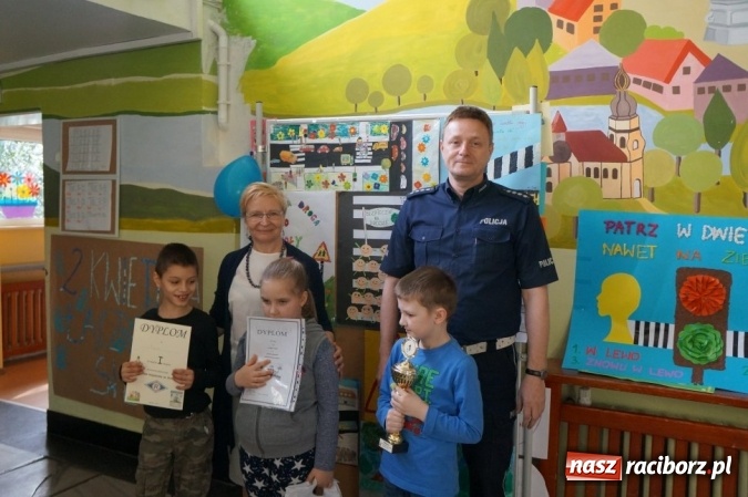 Zdjęcie w galerii na portalu naszraciborz.pl: Jestem bezpieczny na drodze - ZSS i policjanci zorganizowali konkurs plastyczny dla uczniów  wiadomości z regionu
