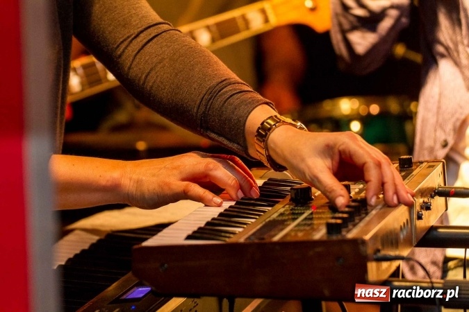 Zdjęcie w galerii na portalu naszraciborz.pl: Ostatnia bitwa kapel już za nami - FOTORELACJA wiadomości z regionu